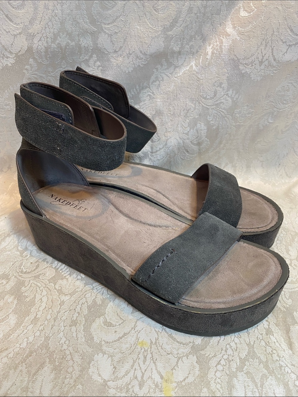 NAKED FEET Renzi Women's Gray Suede Platform Sandals